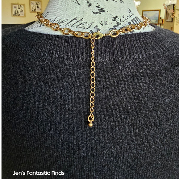 Vintage Enamel and Rhinestone Metal Floral Adjustable Necklace 18"-20" - Picture 3 of 9